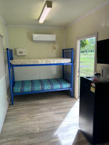 Territory Manor Motel & Caravan Park Mataranka Стая снимка